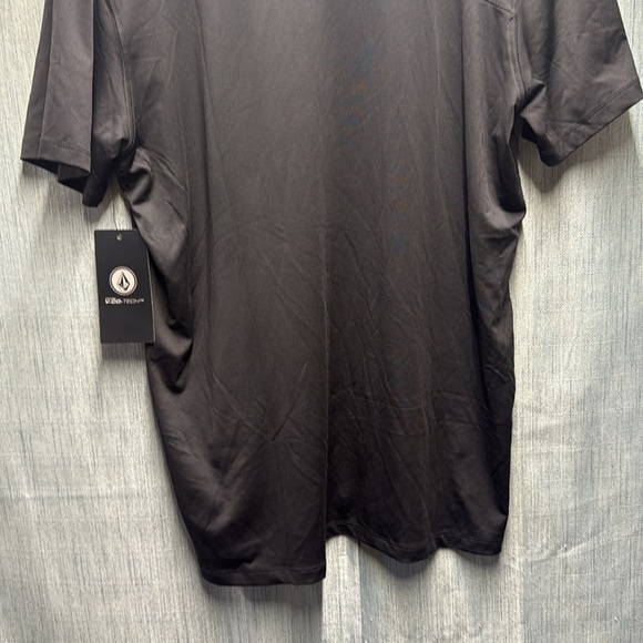 🇺🇸 Volcom Black Men's Polo Shirt NWT size medium - Picture 10 of 10